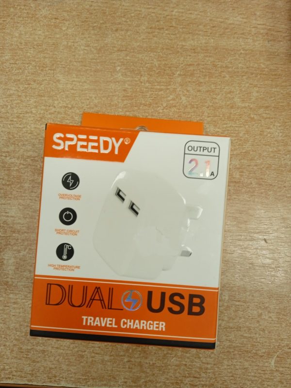 Speedy 2.1A Dual USB Charger